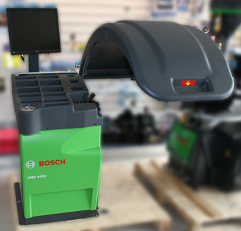 Bosch WBE4400 Wheel Balancer